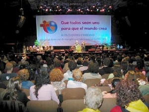 &iquest;Cat&oacute;licos y Evang&eacute;licos Unidos?